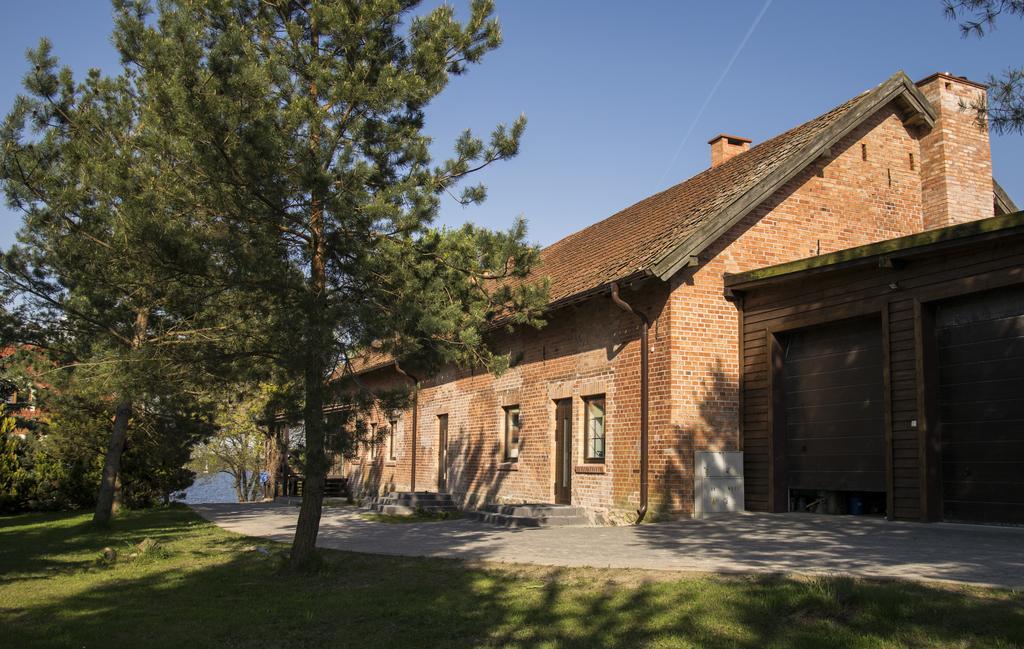 Bed and Breakfast Gosciniec Hetman Mikołajki Exterior foto